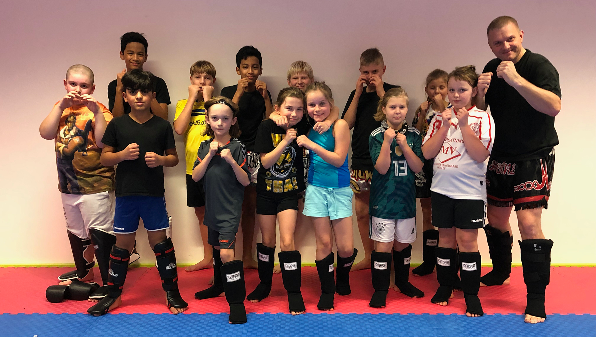 Kalundborg Muay Thai & Kickboxing børnehold